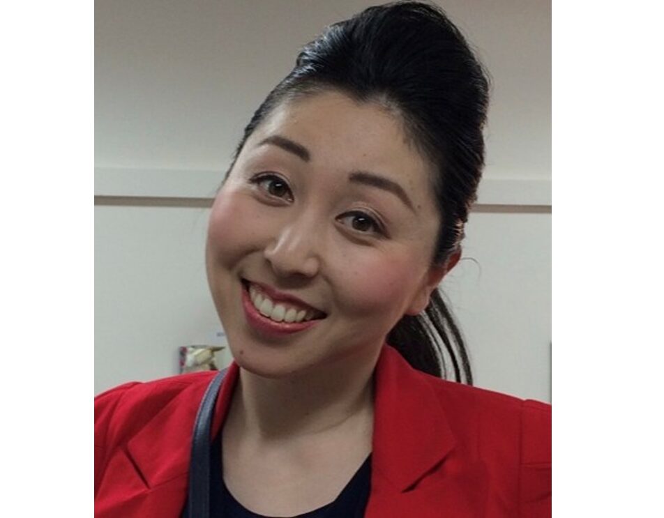 紅林 笑美子　Emiko Kobayashi