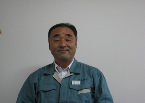 前田栄輔